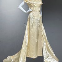 vintage 1940s wedding dress, shiny heavy satin candlelight sheath gown, full length gown with train