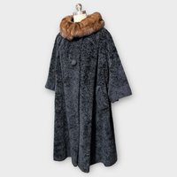 LILLI ANN 1950s vintage swing coat, Black fluffy cozy boucle evening swing coat with mink collar, one size