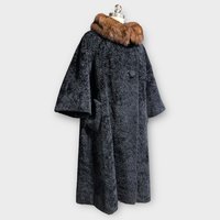 LILLI ANN 1950s vintage swing coat, Black fluffy cozy boucle evening swing coat with mink collar, one size