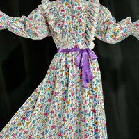 OSCAR de la RENTA vintage prairie dress, cotton floral maxi dress, Button and ruffle front