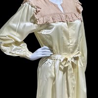 1930s vintage dressing gown, shiny candlelight satin and lace peignoir robe