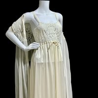 VANITY FAIR vintage Nightgown Peignoir set, white bridal night gown and robe