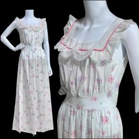 PHIL-MAID 1940s nightgown, pink blue white floral batiste cone-bell combed cotton house dress, New Old stock