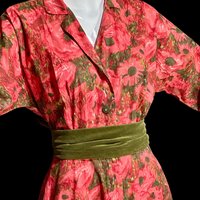 EVELYN PEARSON Vintage 1950s dressing gown robe, red and green floral polished cotton house dress