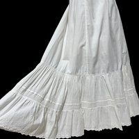 Antique Edwardian 1900s cotton maxi skirt, white pin tuck and embroidery