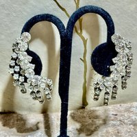 1950s vintage earrings, climber rhinestone clip earrings, clip-on prong set wedding bridal earrings