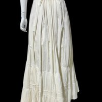 Antique Edwardian 1900s cotton maxi skirt, white pin tuck and embroidery