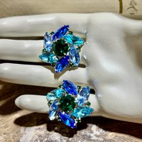 VOGUE vintage earrings, 1950s rhinestone clip earrings, clip-on prong set ocean blue green aqua silver, Mrs Maisel, sparkle and bling