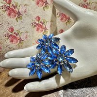 1950s vintage flower brooch pin, blue rhinestone jelly belly large flower trio for lapel hat or scarf