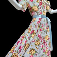 1940s vintage waffled cotton floral day dress, blue pink yellow green tulips and hydrangeas