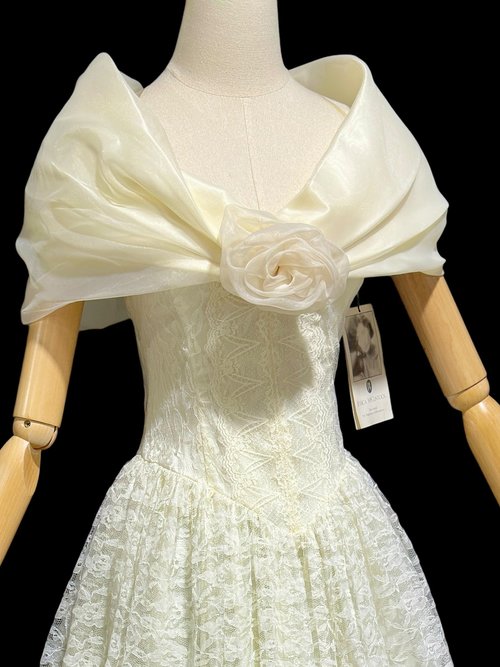 Jessica McClintock 1980s vintage wedding dress, white lace gown with organza off the shoulder wrap