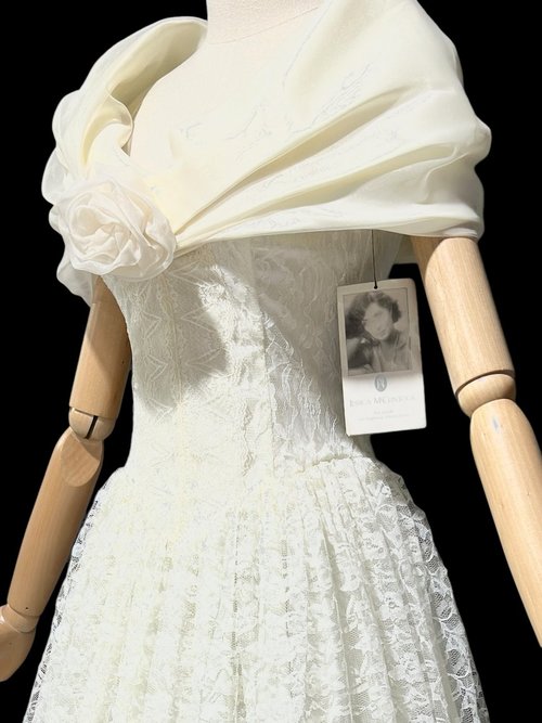 Jessica McClintock 1980s vintage wedding dress, white lace gown with organza off the shoulder wrap