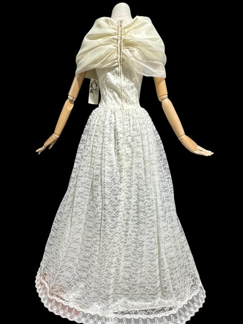 Jessica McClintock 1980s vintage wedding dress, white lace gown with organza off the shoulder wrap