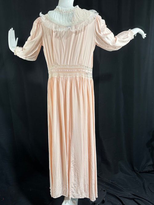 RADCLIFFE vintage 1940s pale pink slip dress peignoir set