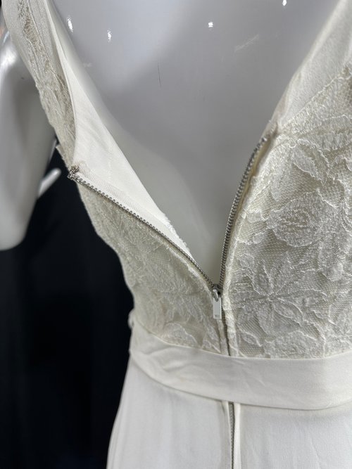 1940s vintage white crepe evening, wedding slip dress with lace bodice