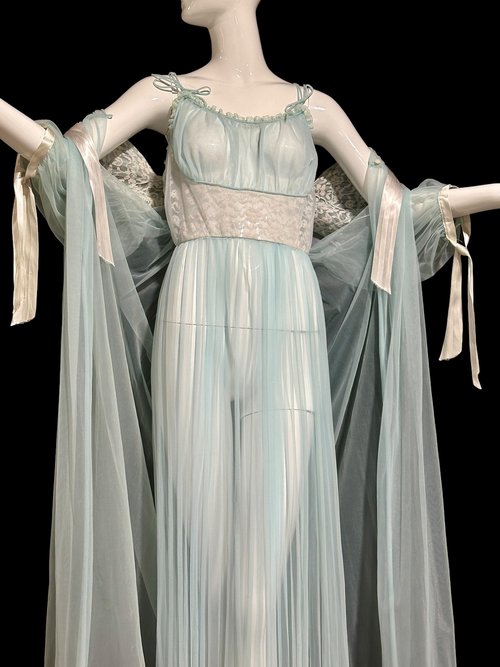 1940s ethereal sheer blue nightgown slip dress peignoir set
