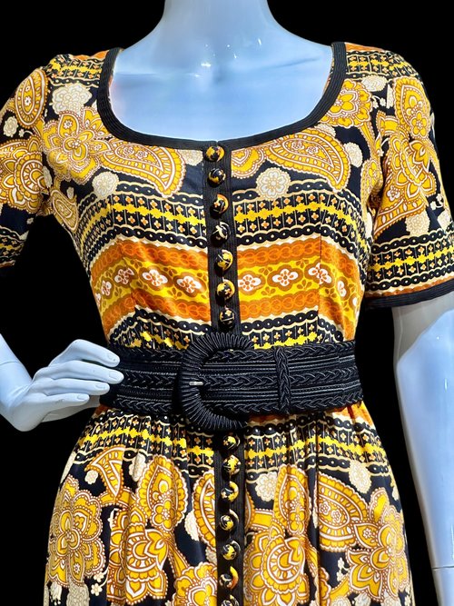 OSCAR de la RENTA 1960s vintage Paisley Day dress