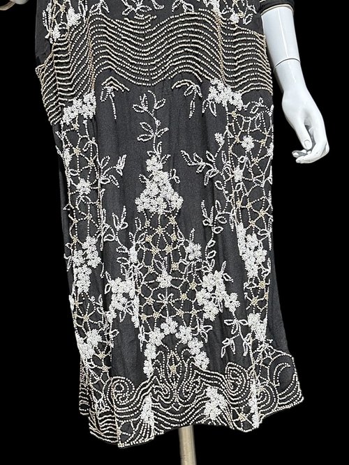 HOUSE OF ADAIR vintage 1920s dress, black and white shift beaded flapper dress