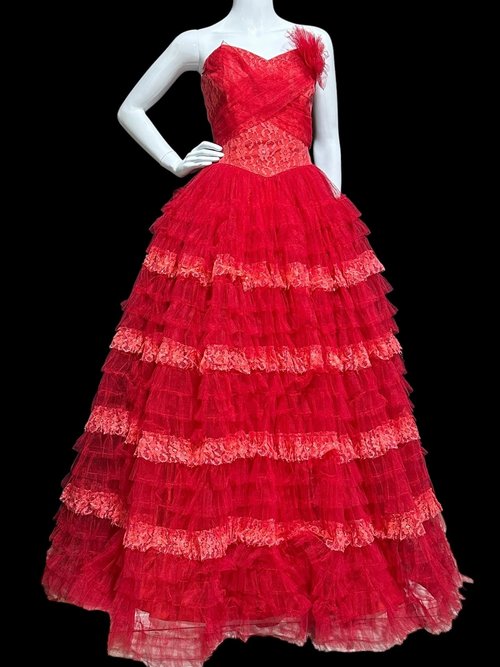 1950s vintage prom dress, Lipstick Red tulle cupcake evening gown, cocktail party dress, tiered and ruffled full circle net skirt