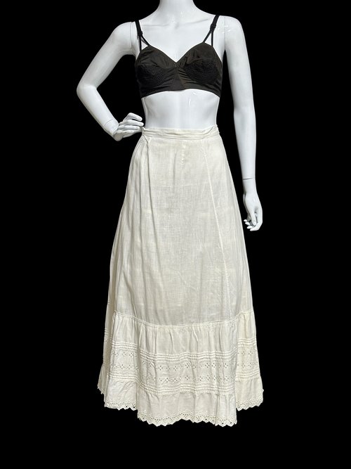 Victorian 1900s cotton maxi skirt, ruffled cotton lace and embroidery, hippie boho prairie summer pin tuck lawn skirt
