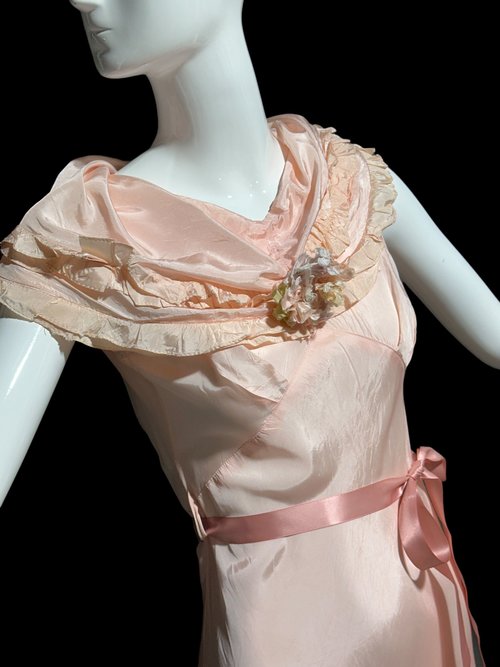 1930s Vintage shiny baby pink maxi dress, taffeta wedding party slip dress, full length Ruffled collar, tiered hem tea gown