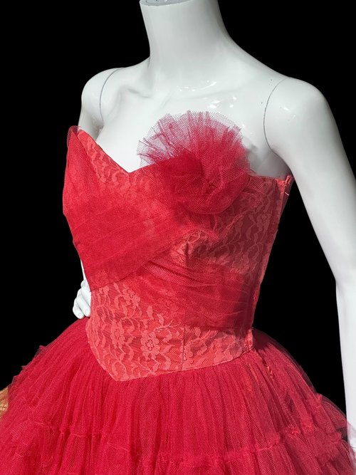 1950s vintage prom dress, Lipstick Red tulle cupcake evening gown