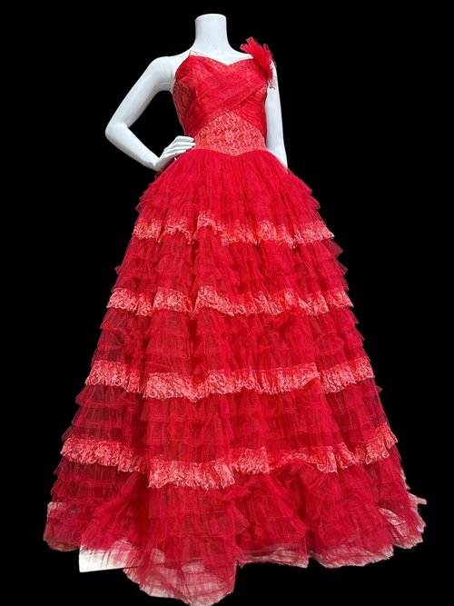 1950s vintage prom dress, Lipstick Red tulle cupcake evening gown