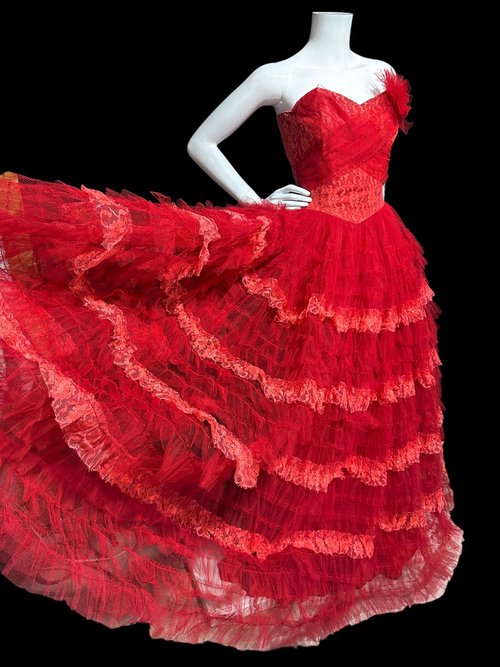 1950s vintage prom dress, Lipstick Red tulle cupcake evening gown