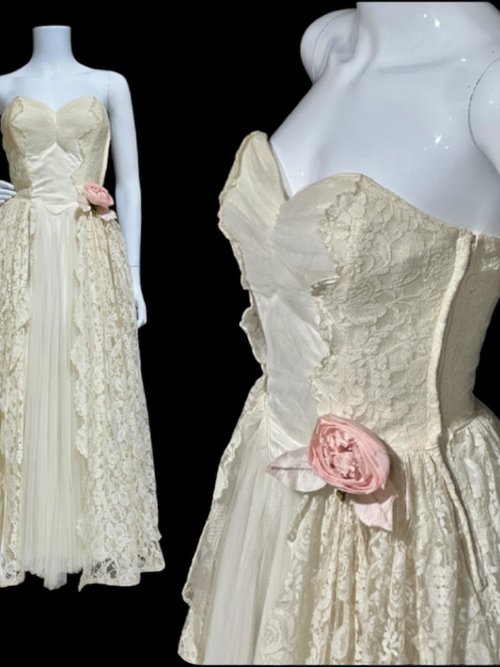 1950s vintage prom wedding dress, ivory white lace and tulle cupcake evening gown, shelf bust ball gown, 33 bust