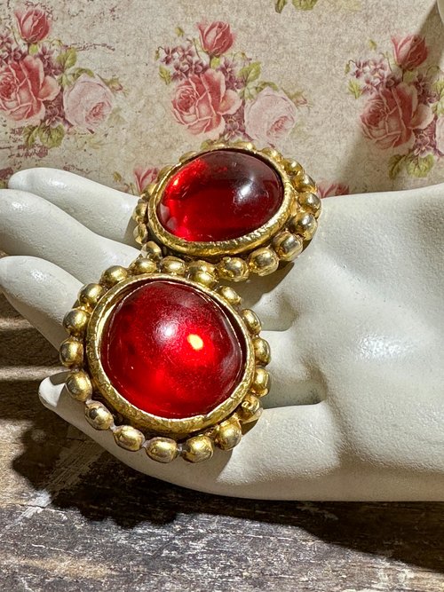 EMANUEL UNGARO vintage 1980s clip earrings, runway statement earrings, shiny red gold glam dynasty