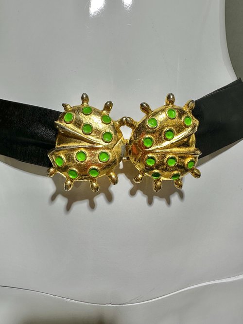 MIMI Di N vintage 1970s signed belt buckle, shiny gold and green enamel, kissing ladybugs dated 1972 preppy novelty lady bugs, leather strap