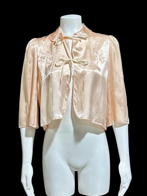 1940s vintage bed night jacket, Shiny pale pink satin with cut work and embroidery evening jacket