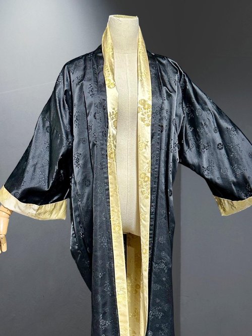 HAYASHI Kimono dressing gown robe, vintage Reversible Gold Black Shiny Silk Satin 