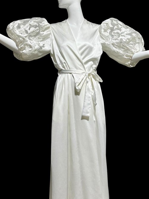 GEORGETTE TRABOLSI, vintage dressing gown robe, White bridal peignoir lingerie, cutout puffed sleeves, wrap front