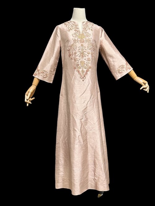 STAR OF SIAM, vintage caftan dress, Bangkok Silk Co, Maxi Kaftan party dress, Rosy Pink Dusty Mauve embroidered evening dress, 36 bust