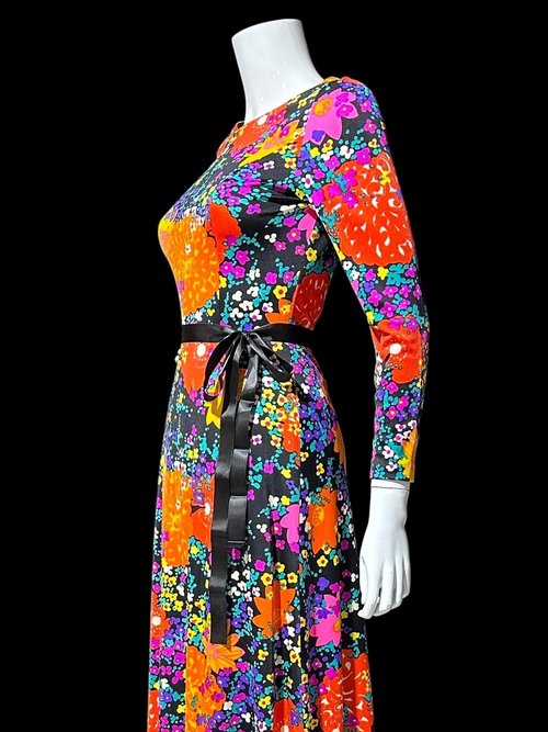 MARVELLA SCREEN PRINT 1970s vintage maxi dress, Bold floral psychedelic flower power jersey knit gown