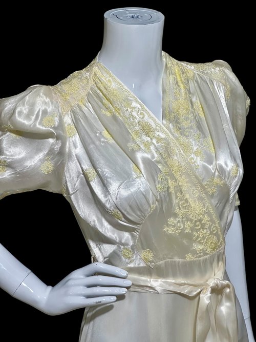 1940s vintage dressing gown, shiny silky white satin and yellow embroidery peignoir housecoat