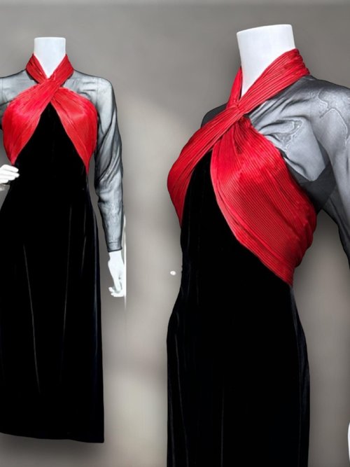 OSCAR de la RENTA Miss O, Neiman Marcus 1980s vintage evening dress, Red silk and Black velvet