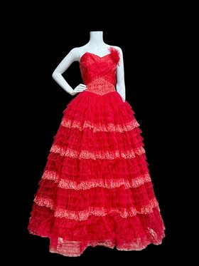 1950s vintage prom dress, Lipstick Red tulle cupcake evening gown, cocktail party dress, tiered and ruffled full circle net skirt