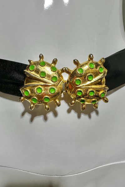 MIMI Di N vintage 1970s signed belt buckle, shiny gold and green enamel, kissing ladybugs dated 1972 preppy novelty lady bugs, leather strap