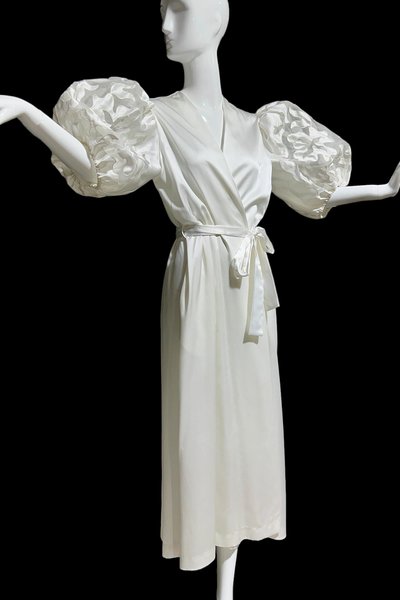 GEORGETTE TRABOLSI, vintage dressing gown robe, White bridal peignoir lingerie, cutout puffed sleeves, wrap front