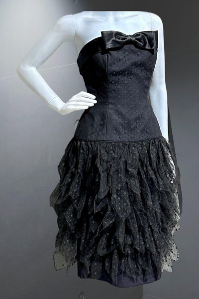 AJ BARI for SAKS 1980s vintage prom dress, Black strapless cocktail dress, dropped waist tiered ruffles evening dress, 33 bust